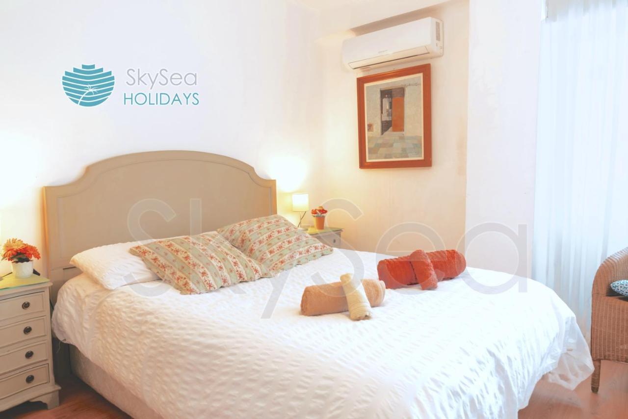 Апартаменты Skysea Holidays Malaga Bailen Экстерьер фото