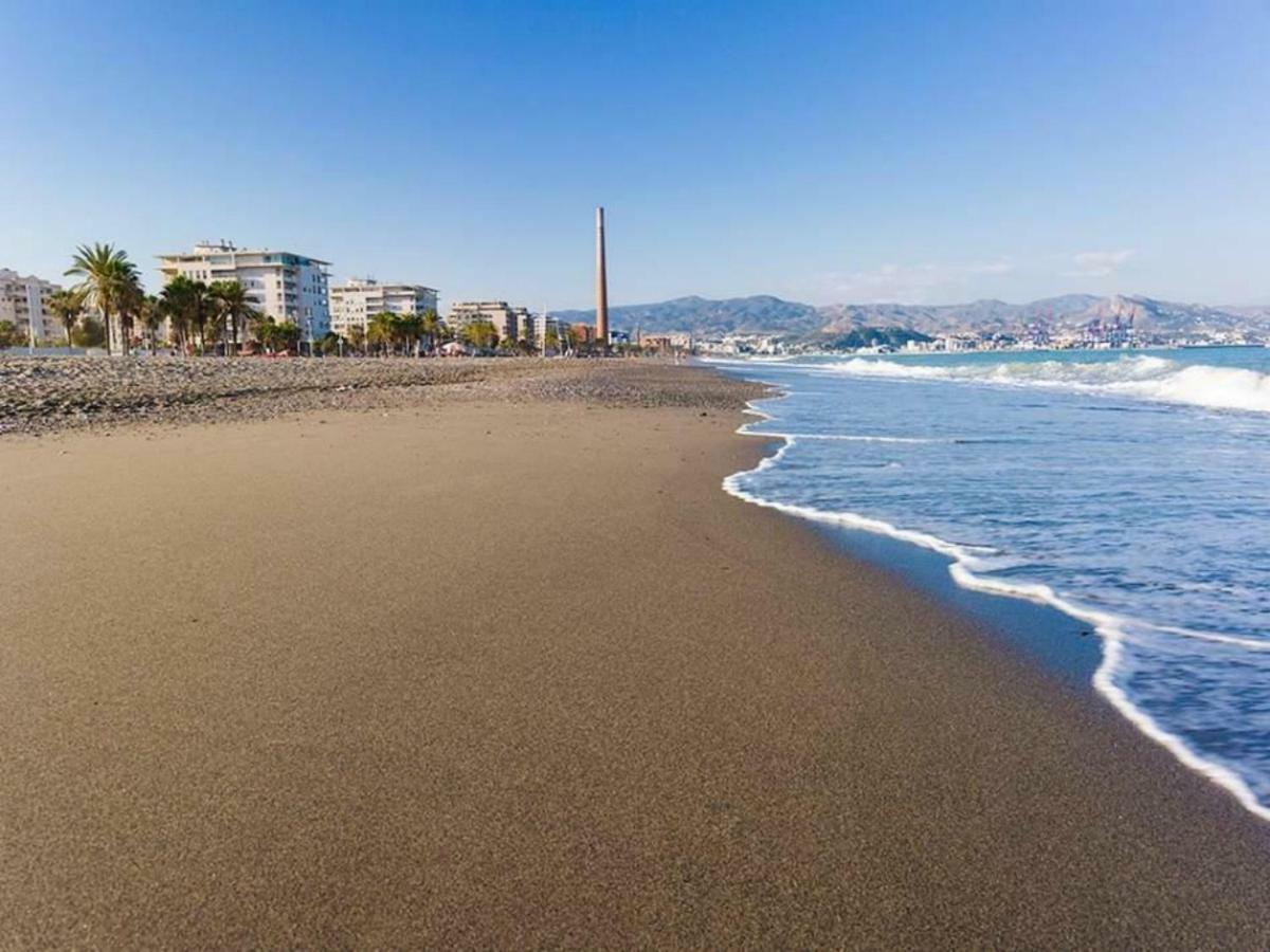 Апартаменты Skysea Holidays Malaga Bailen Экстерьер фото